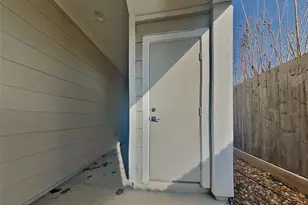 2056 Johanna Dr, Houston, TX 77055 - Photo 15