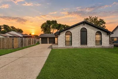 5003 Colombia Drive, Pasadena, TX 77505 - Photo 3