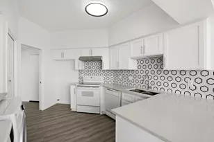 1111 Bering Dr, Houston, TX 77057 - Photo 11