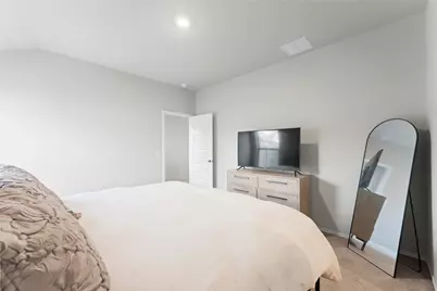 2034 Brixham Bluff Lane, Spring, TX 77373 - Photo 11