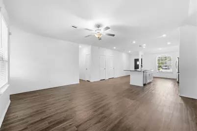 9306 Victoria Valley Court, Houston, TX 77365 - Photo 11