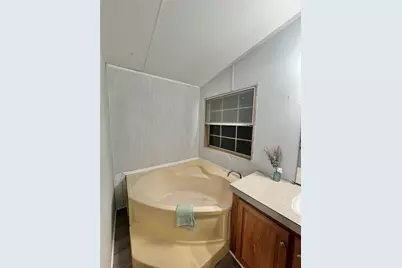 2525 Oyster Creek Bend, Oyster Creek, TX 77541 - Photo 9