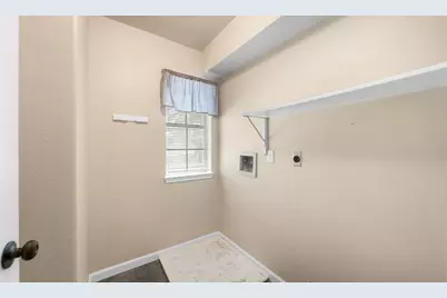 4810 Five Knolls Drive, Friendswood, TX 77546 - Photo 17