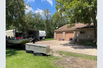 1601 County Road 934A, Sweeny, TX 77480 - Photo 5