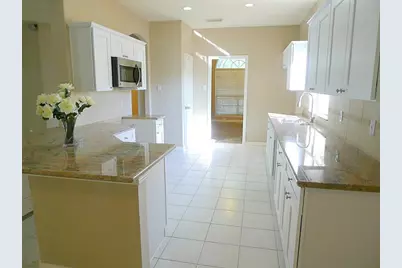 20703 Whitevine Way, Katy, TX 77450 - Photo 7