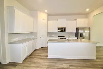 10919 Texas Rose Drive, Missouri City, TX 77459 - Photo 7