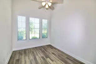 10919 Texas Rose Dr, Missouri City, TX 77459 - Photo 5