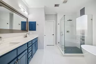 86 N Victoriana Cir, Spring, TX 77389 - Photo 11