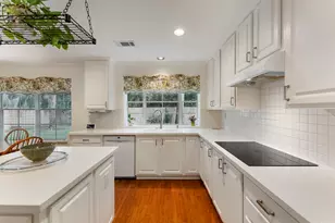 74 E Greywing Cir, The Woodlands, TX 77382 - Photo 25