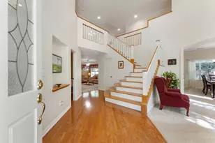 74 E Greywing Cir, The Woodlands, TX 77382 - Photo 5