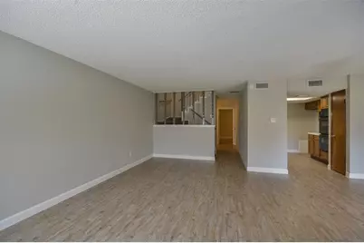 1326 Town Circle Circle #1, Baytown, TX 77520 - Photo 7