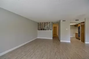 1326 Town Circle Circle, Baytown, TX 77520 - Photo 7