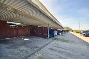 1326 Town Circle Circle, Baytown, TX 77520 - Photo 23
