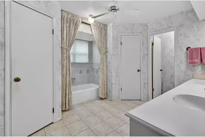 1039 Honey Hill Drive, Houston, TX 77077 - Photo 29