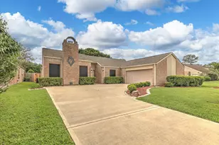 1039 Honey Hill Dr, Houston, TX 77077 - Photo 3