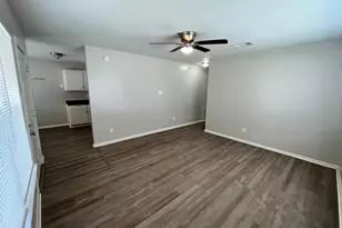 9406 Alcala Ct, Houston, TX 77078 - Photo 7