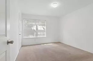 10418 Iris Lake Ct, Houston, TX 77070 - Photo 23