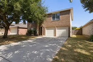 10418 Iris Lake Ct, Houston, TX 77070 - Photo 1