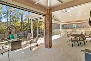 216 Elianne Lace Ct, Conroe, TX 77318 - Photo 41