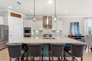 335 Kerry Bog Ln, The Woodlands, TX 77382 - Photo 9