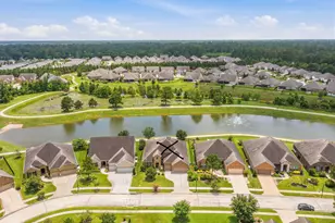 335 Kerry Bog Ln, The Woodlands, TX 77382 - Photo 41