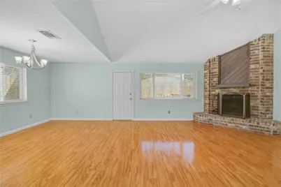 16739 Selder Drive, Friendswood, TX 77546 - Photo 9