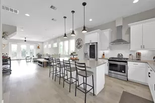 2103 Bevis St, Houston, TX 77008 - Photo 21