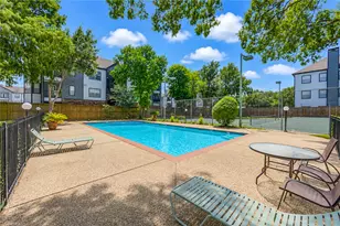 10811 Richmond Ave, Houston, TX 77042 - Photo 13