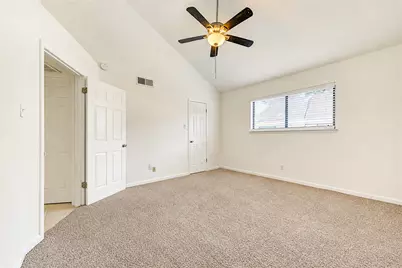 10811 Richmond Avenue #22, Houston, TX 77042 - Photo 21