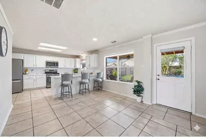 13018 Terrace Run Lane, Houston, TX 77044 - Photo 9