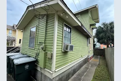 3210 Avenue Q, Galveston, TX 77550 - Photo 9