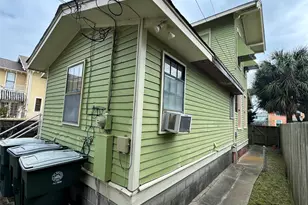 3210 Avenue Q, Galveston, TX 77550 - Photo 9