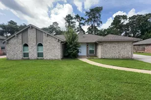 27226 Pyeatt Ln, Conroe, TX 77385 - Photo 1