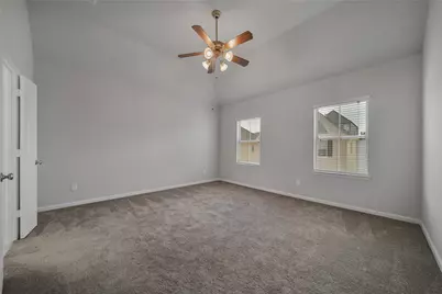 9603 Cambridge Manor Lane, Houston, TX 77045 - Photo 17