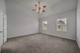 9603 Cambridge Manor Ln, Houston, TX 77045 - Photo 17