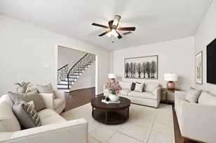 12559 Westerley Ln, Houston, TX 77077 - Photo 9