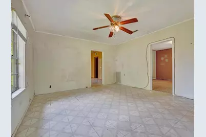 1216 N Hendrix Avenue, Diboll, TX 75941 - Photo 9