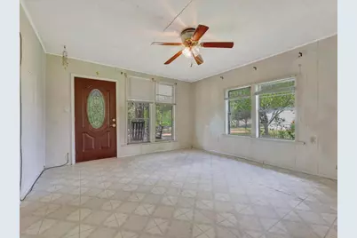 1216 N Hendrix Avenue, Diboll, TX 75941 - Photo 7