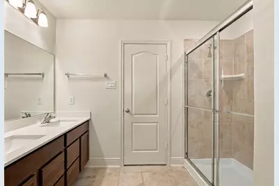 12906 Zivah Lane, Houston, TX 77048 - Photo 11