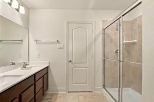 12906 Zivah Ln, Houston, TX 77048 - Photo 11