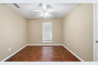 417 Shawnee Drive #B, Conroe, TX 77316 - Photo 11