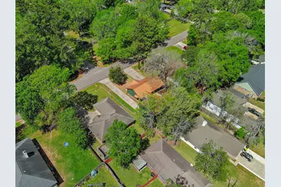 417 Shawnee Drive #B, Conroe, TX 77316 - Photo 17