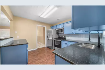 417 Shawnee Drive #B, Conroe, TX 77316 - Photo 5