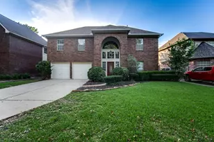 2710 Double Lake Dr, Missouri City, TX 77459 - Photo 3