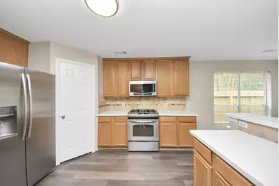 1802 Whispering Forest Drive, Houston, TX 77339 - Photo 17