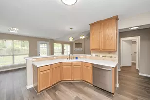 1802 Whispering Forest Dr, Houston, TX 77339 - Photo 13