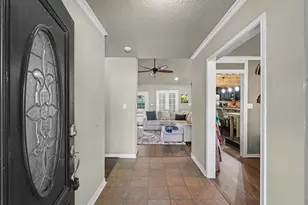 9820 W Shore Dr, Willis, TX 77318 - Photo 13