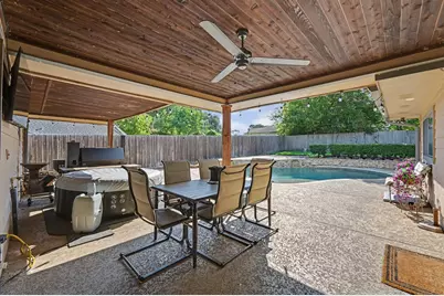 9820 W Shore Drive, Willis, TX 77318 - Photo 9