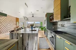 4327 Harby St, Houston, TX 77023 - Photo 7