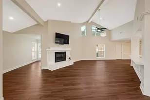 14103 Cherry Mound Rd, Houston, TX 77077 - Photo 5